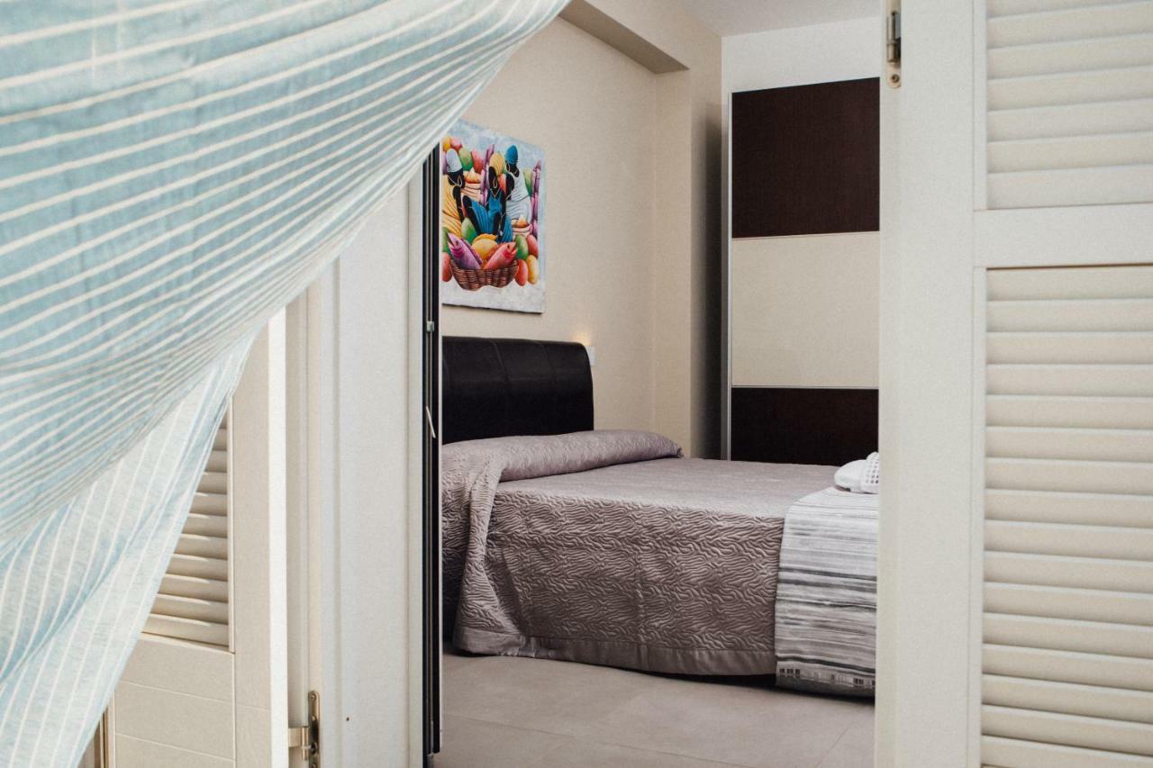 Apartamento Giardini Del Golfo Balestrate Exterior foto